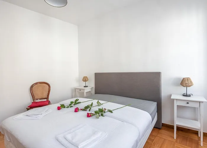 펜션 La Jonquille 생 바스트 라 우게